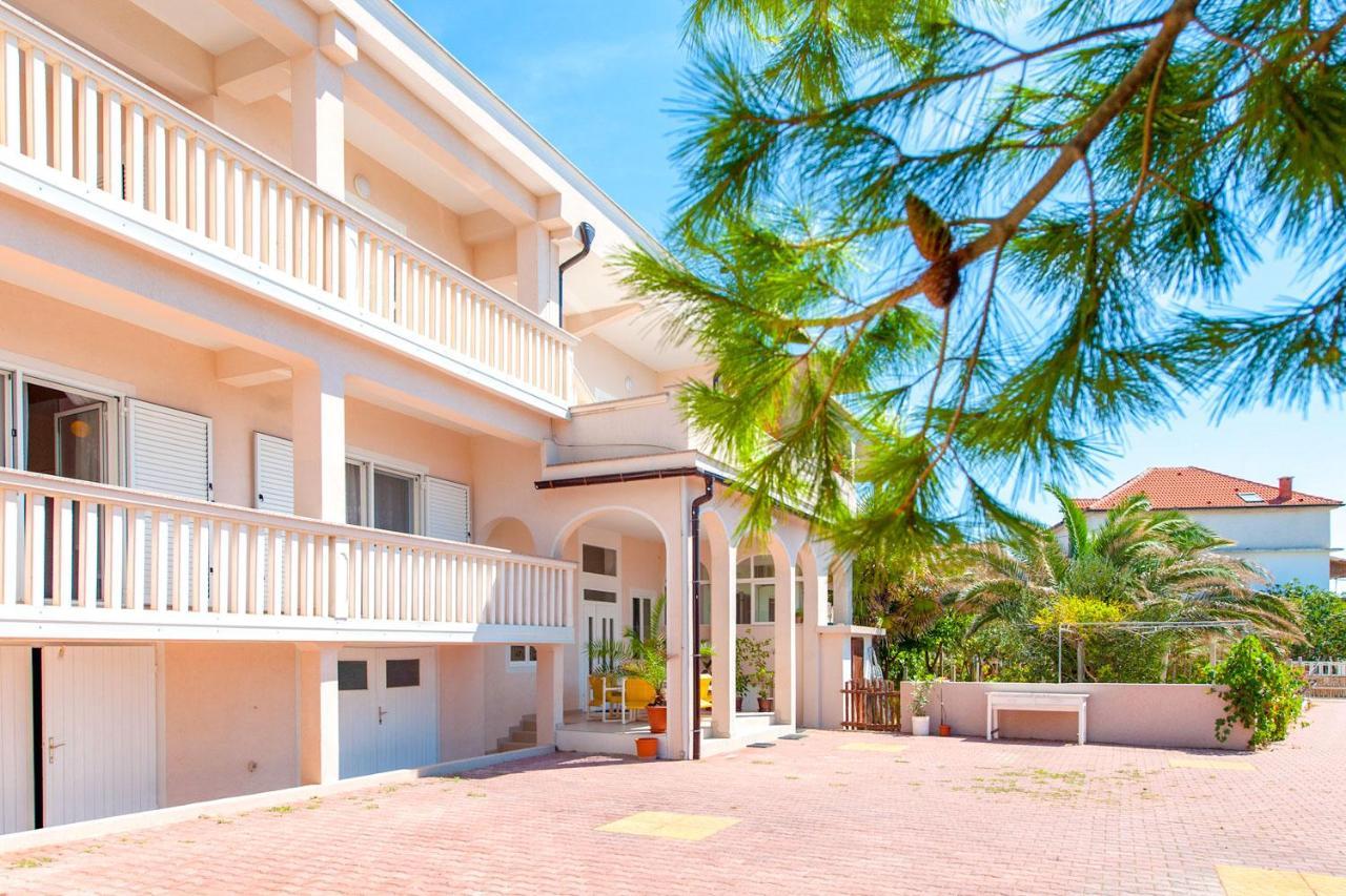 Apartments Facini Kosljun Exterior photo